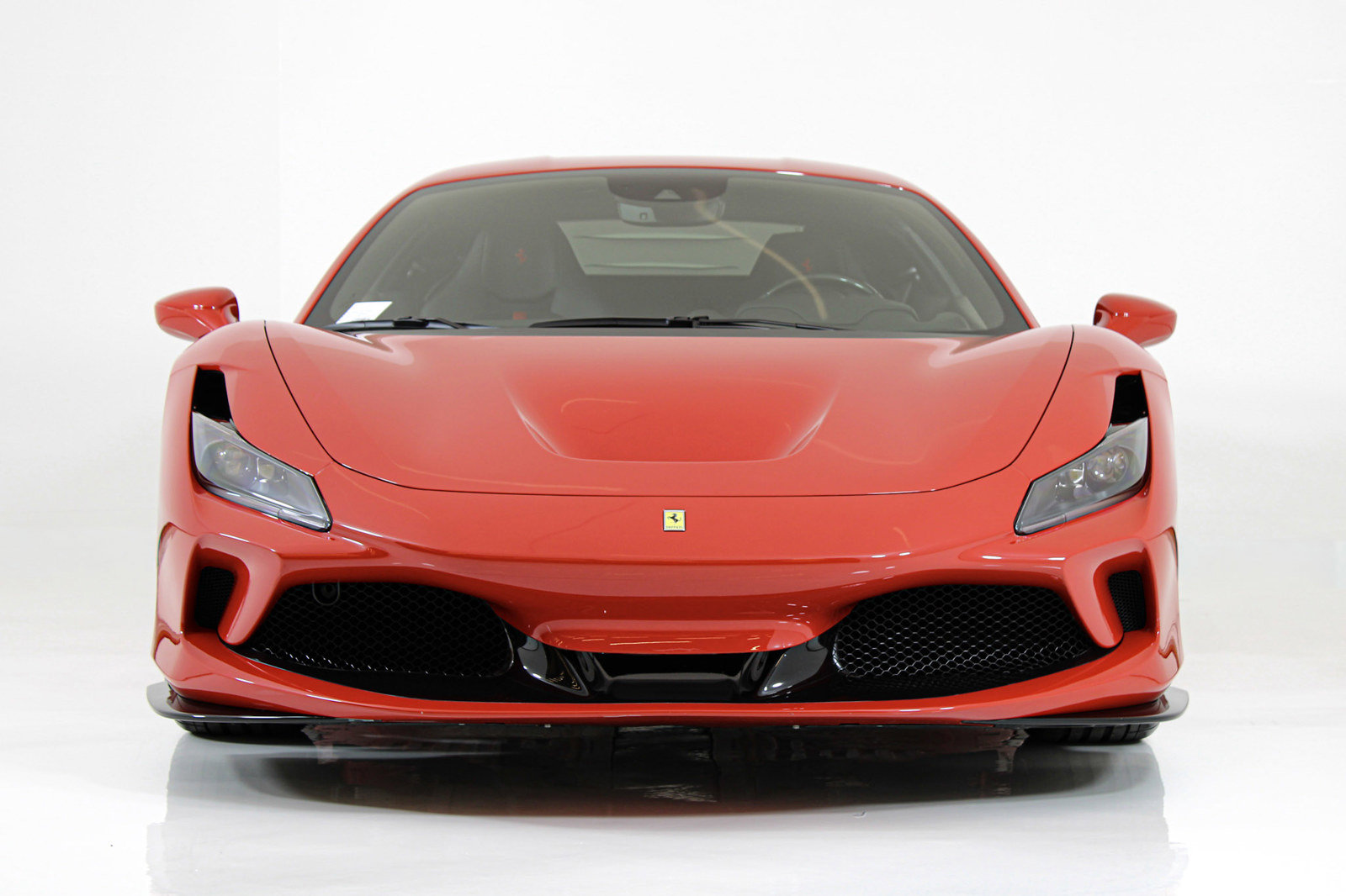 Certified 2021 Ferrari F8 Tributo RWD image 12