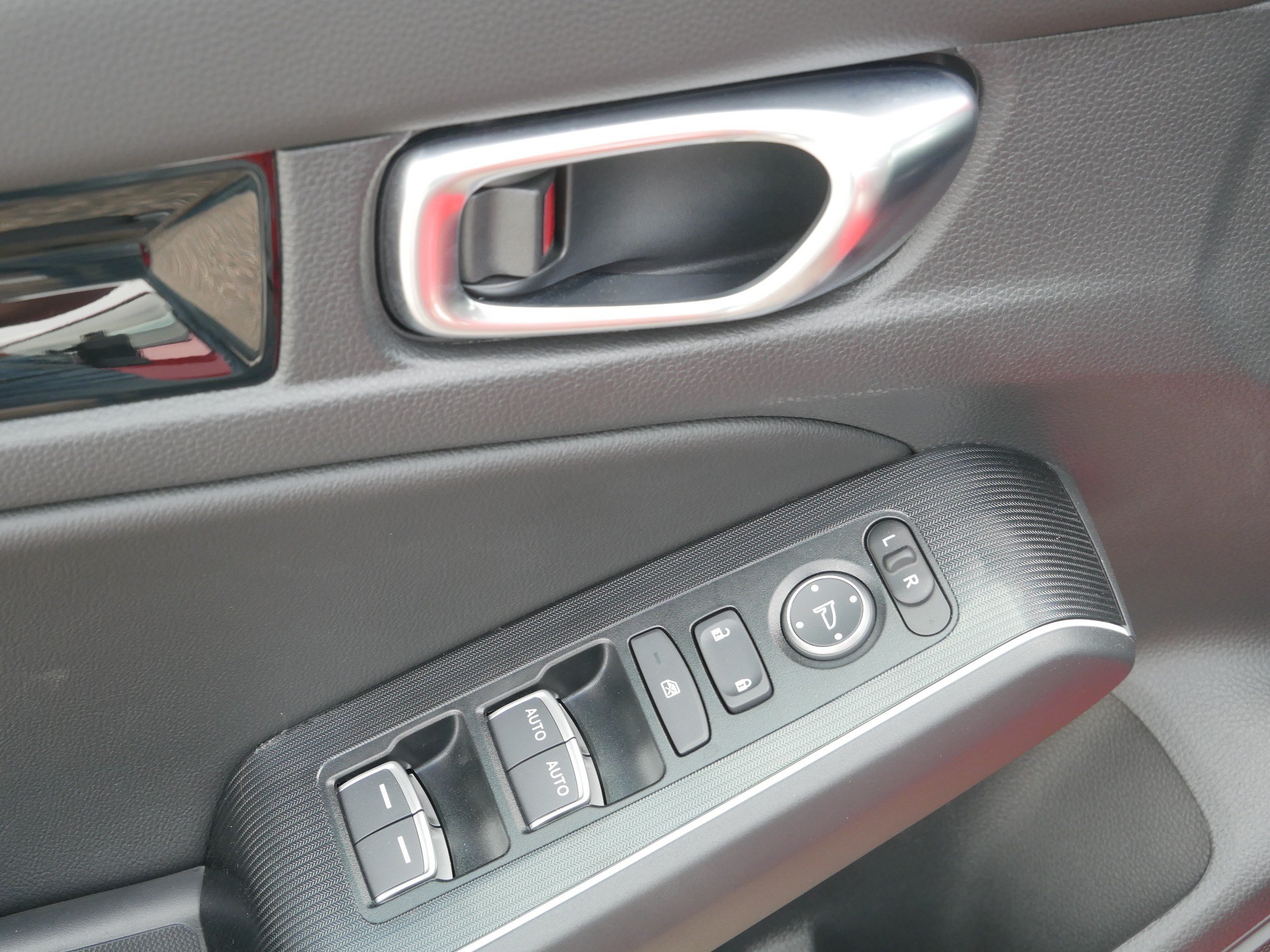Certified 2025 Honda Civic Sport Touring image 18