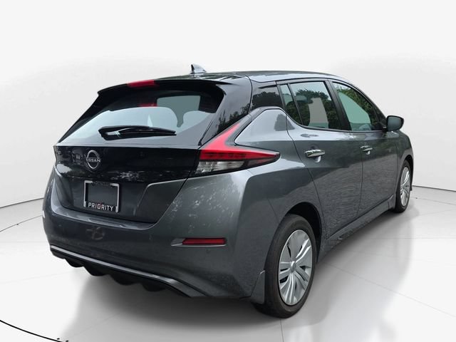 Used 2023 Nissan Leaf S FWD image 6