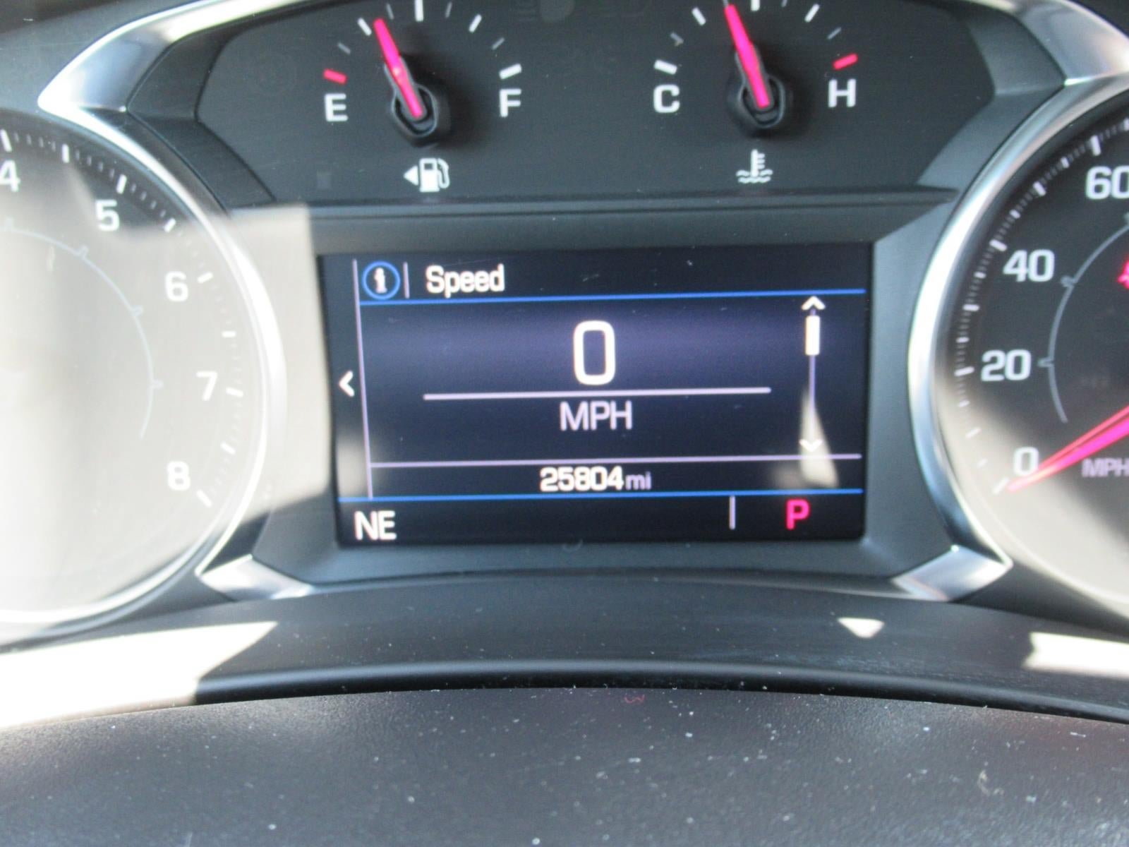 Used 2023 GMC Terrain SLE w/ Driver Convenience Package FWD image 27