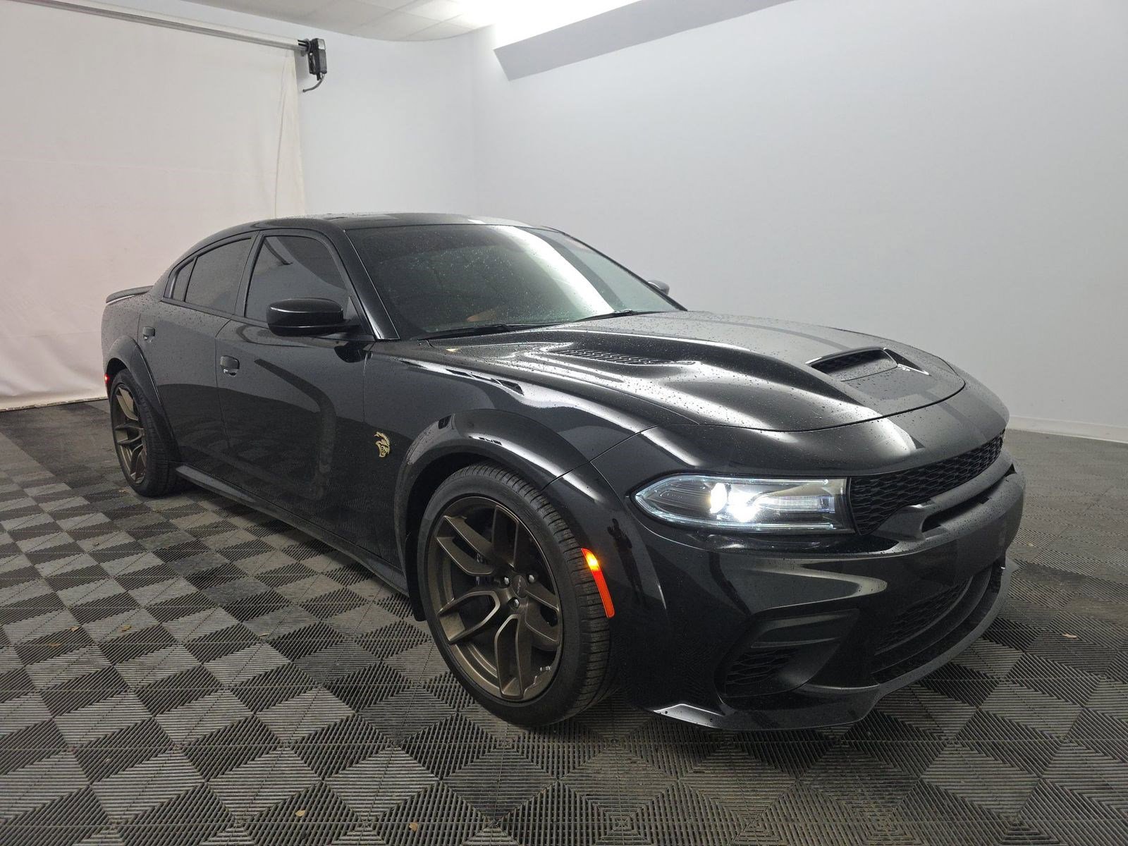 Used 2021 Dodge Charger SRT Hellcat RWD image 3
