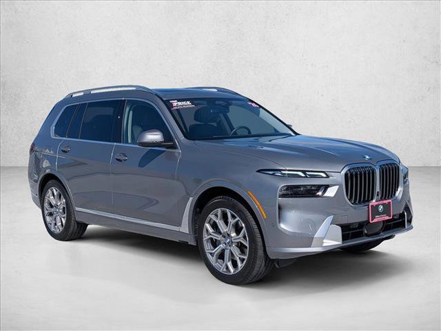 Used 2026 BMW X7 xDrive40i AWD/4WD image 3