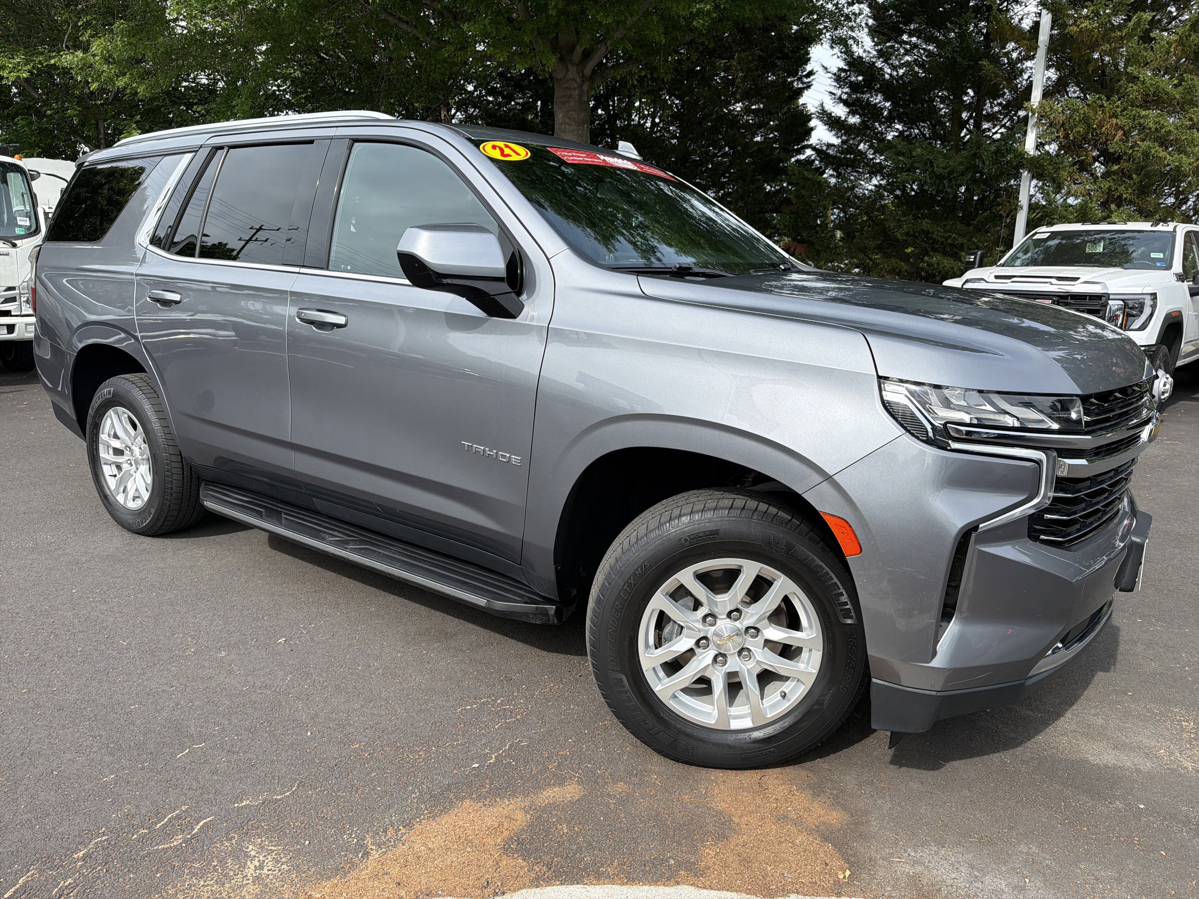 Used 2021 Chevrolet Tahoe LT RWD image 2