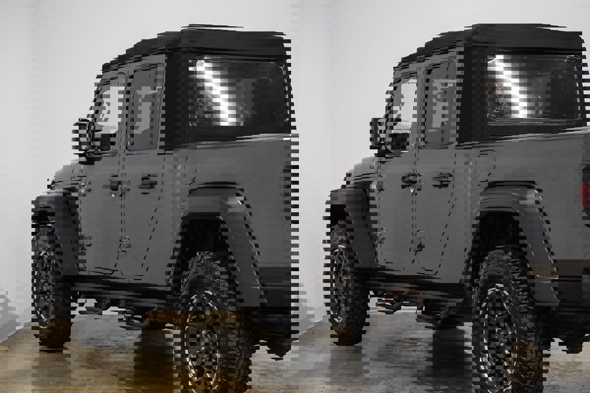 Used 2020 Jeep Gladiator Sport w/ Quick Order Package 24S image 12