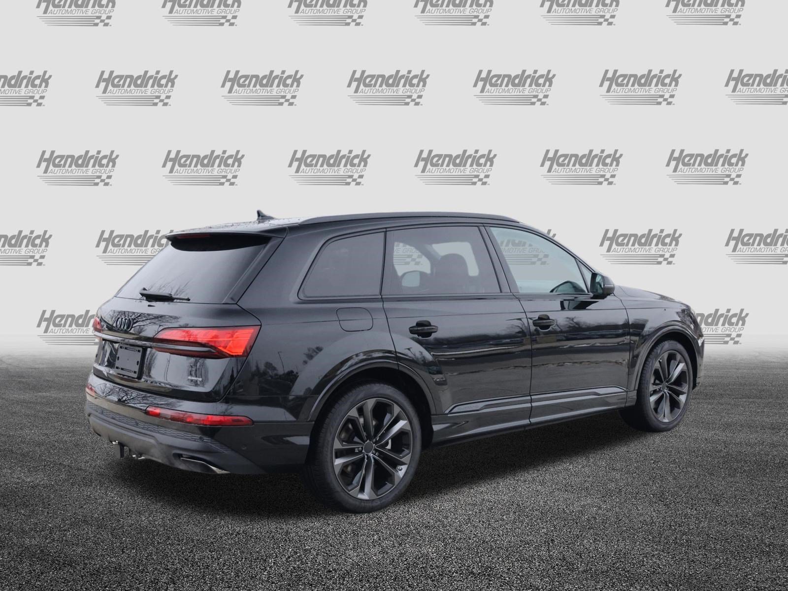 Used 2026 Audi Q7 3.0T Premium Plus AWD/4WD image 9