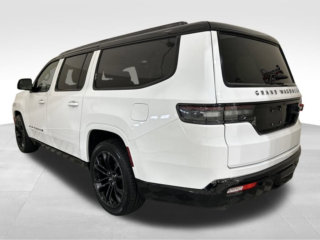 Used 2024 Jeep Grand Wagoneer L Series II w/ Quick Order Packagew 28T image 3