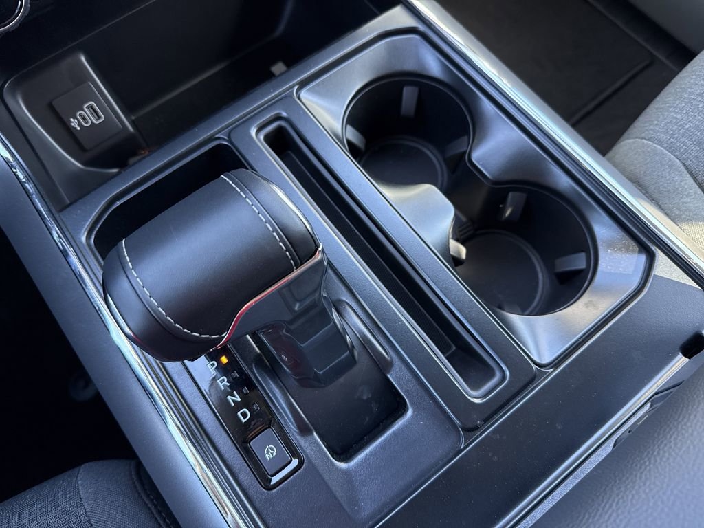 New 2025 Ford F150 Lightning XLT image 20