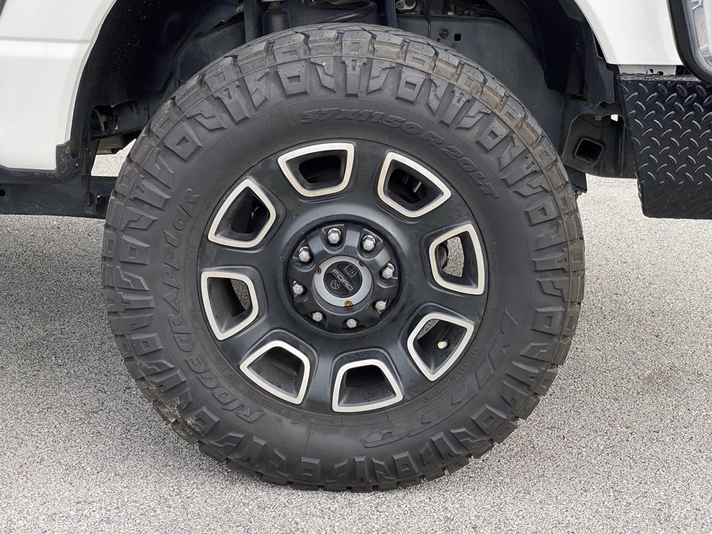 Used 2024 Ford F250 Platinum image 31