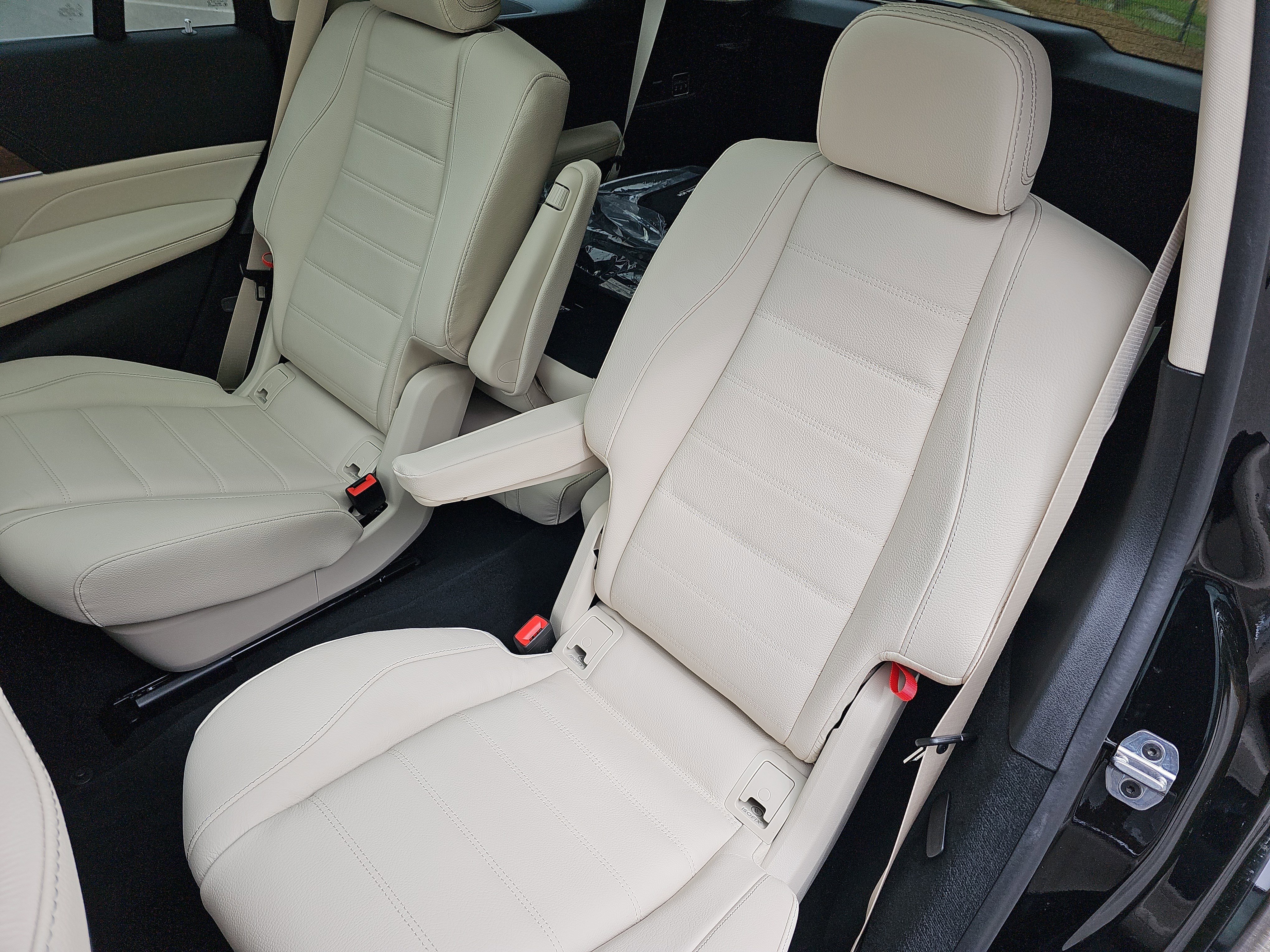 New 2026 Mercedes-Benz GLS 450 4MATIC image 16