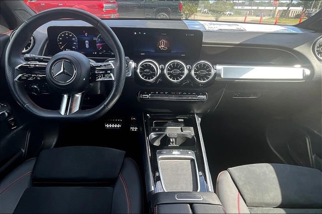 New 2024 Mercedes-Benz GLB 250 image 4