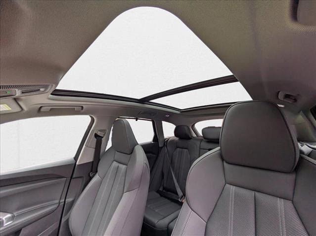 New 2025 Audi Q5 Prestige image 17