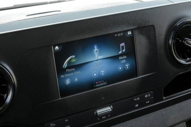 Used 2021 Mercedes-Benz Sprinter 3500 image 20