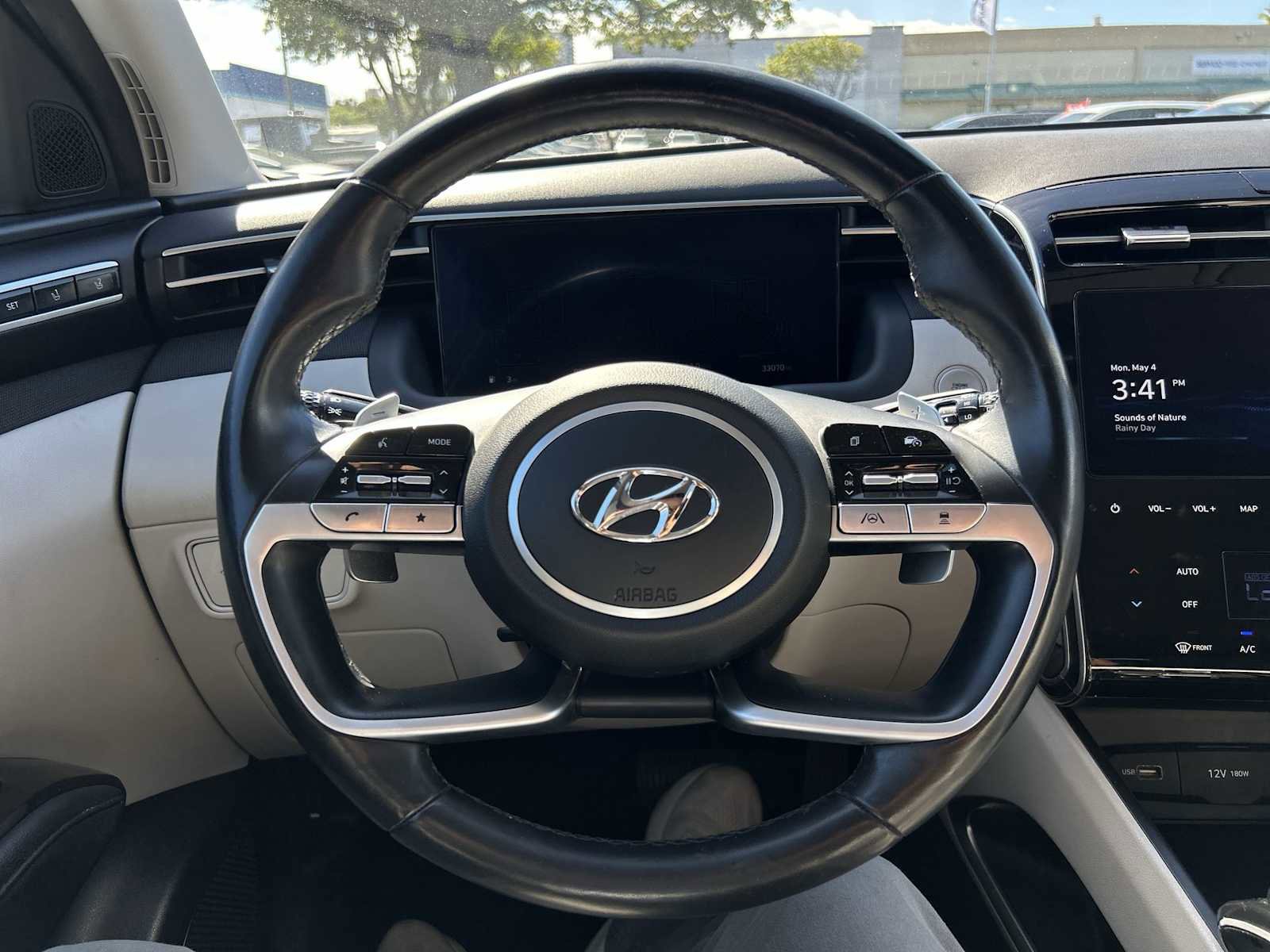 Used 2024 Hyundai Tucson Limited FWD image 11