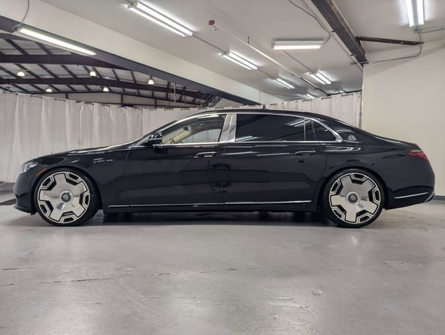 Used 2022 Mercedes-Benz Maybach S 580 4MATIC w/ Manufaktur Leather Package image 26
