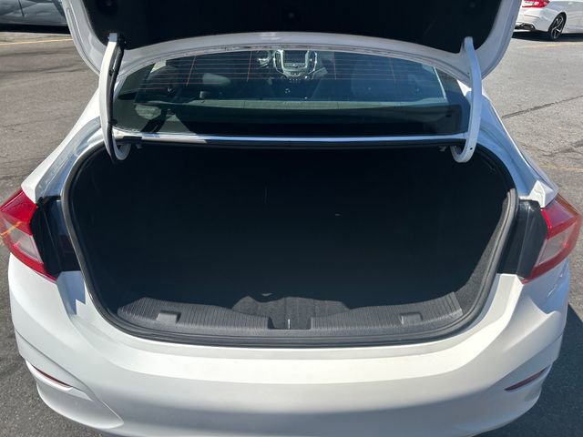 Used 2019 Chevrolet Cruze LT image 22