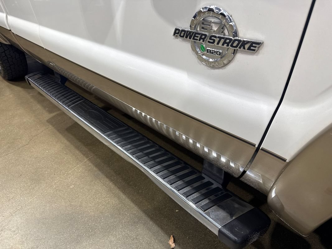 Used 2013 Ford F250 Lariat w/ Chrome Pkg AWD/4WD image 90