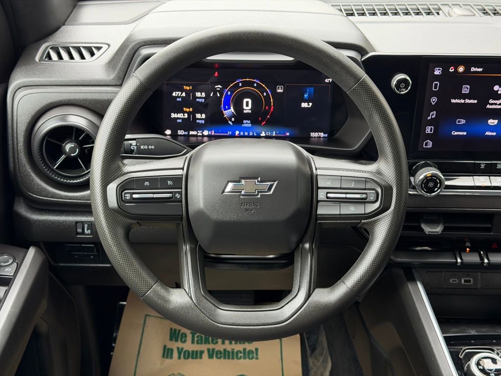 Used 2024 Chevrolet Colorado Trail Boss w/ Technology Package image 16