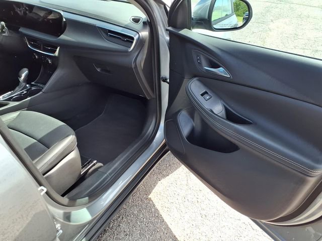 Used 2025 Buick Encore GX Preferred FWD image 77