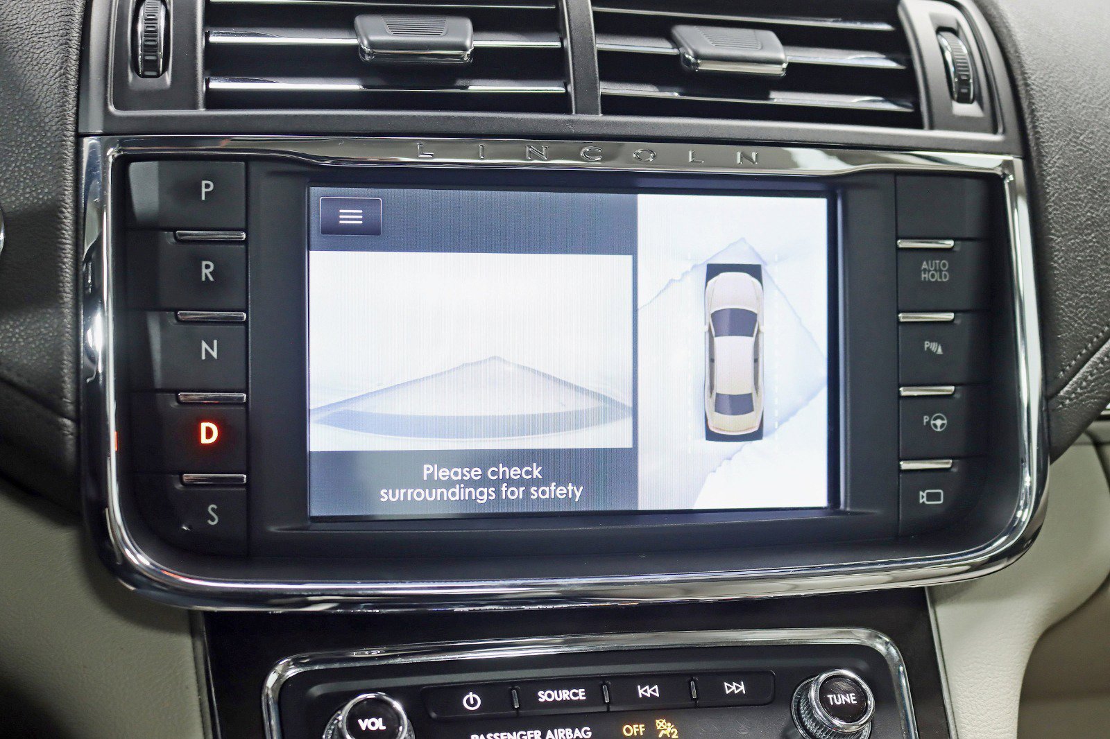 Used 2020 Lincoln Continental Reserve image 23