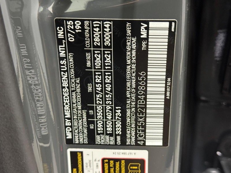 New 2026 Mercedes-Benz GLS 450 4MATIC image 17