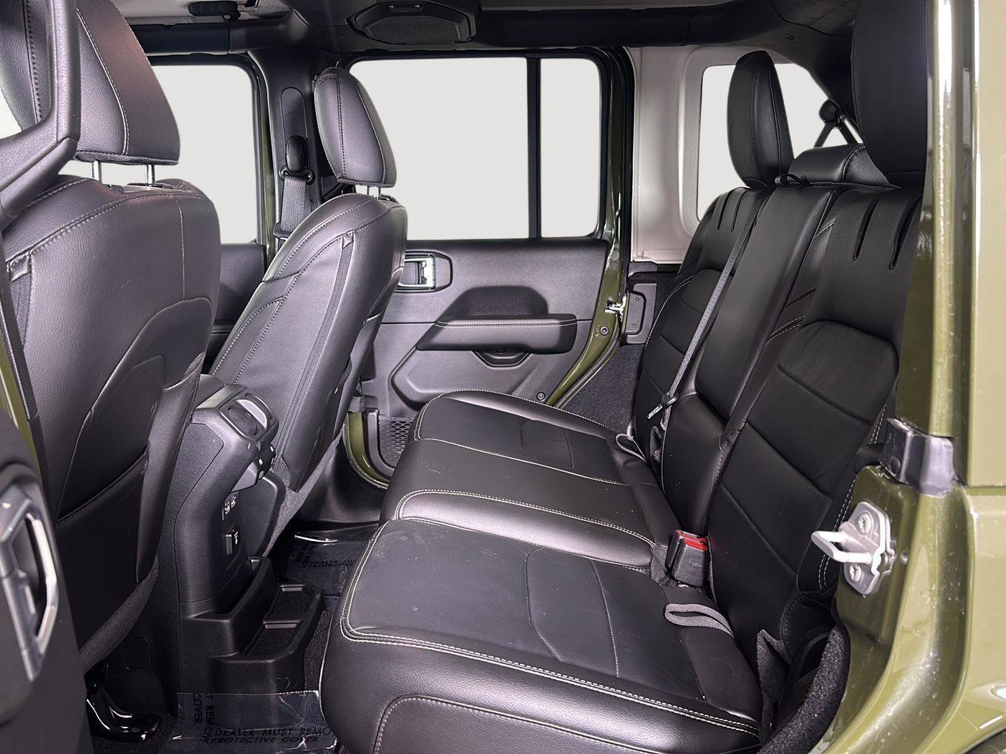 Used 2023 Jeep Wrangler Sahara w/ Cold Weather Group image 16