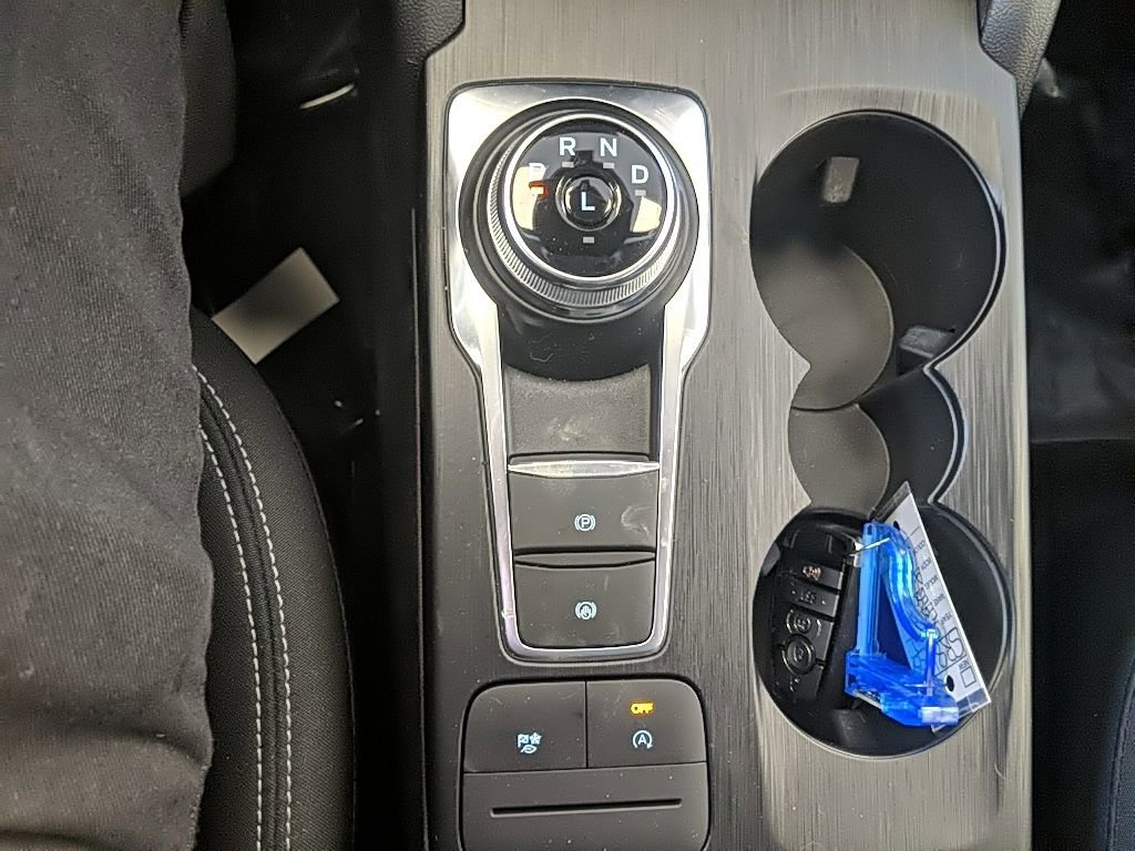 Certified 2024 Ford Escape Active AWD/4WD image 22