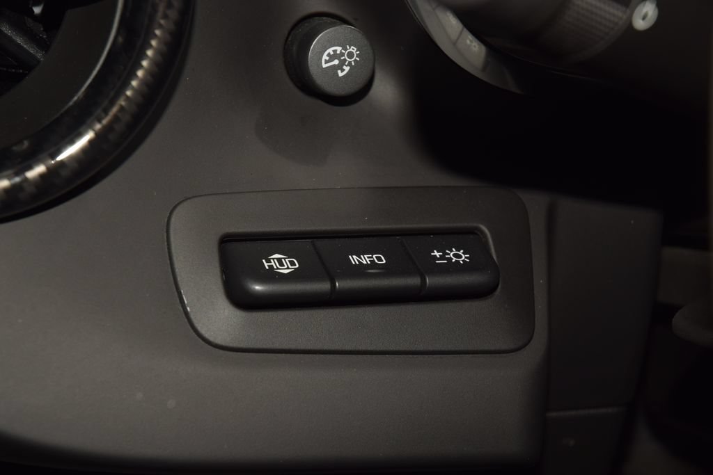Used 2021 Chevrolet Camaro SS RWD image 36