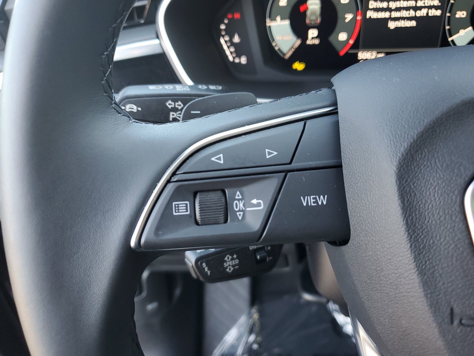 Used 2025 Audi Q3 2.0T Premium Plus w/ Premium Plus Package image 32