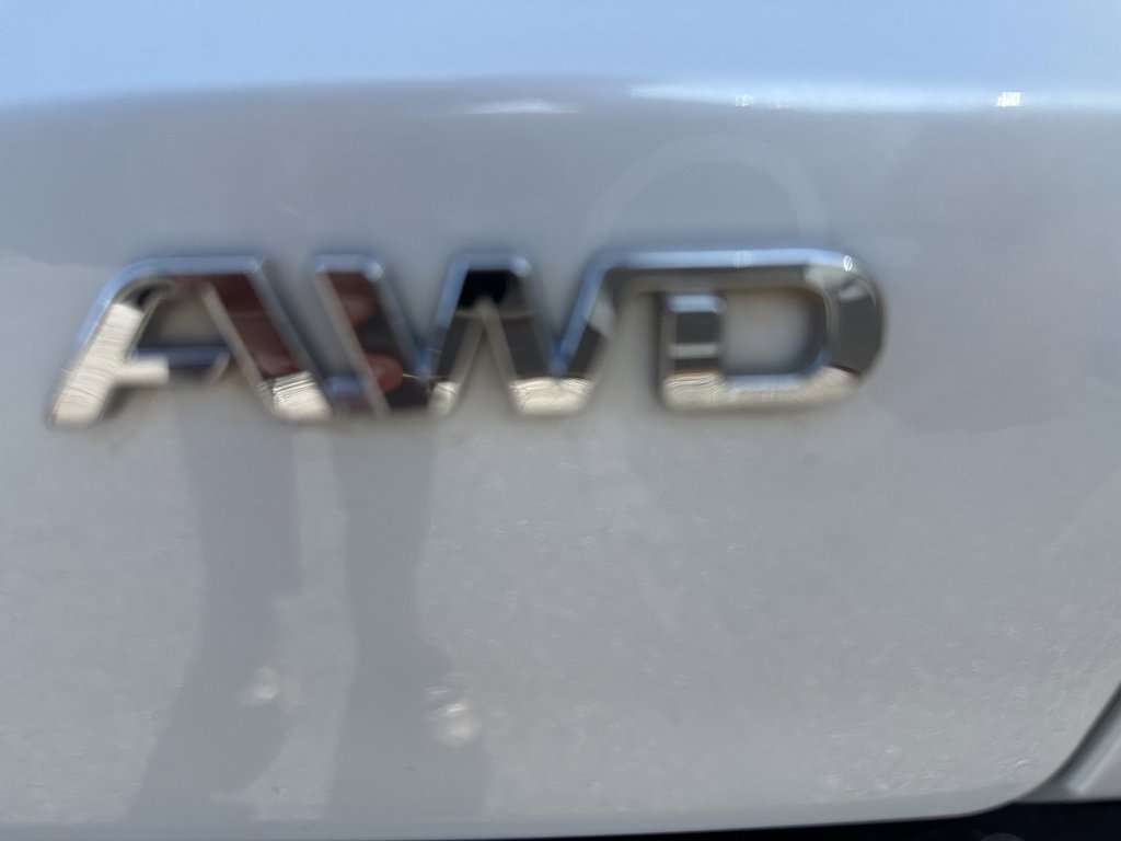 Used 2023 Toyota bZ4X XLE image 11