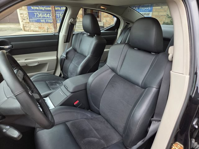Used 2006 Dodge Charger R/T w/ Road/Track Performance Group RWD image 19