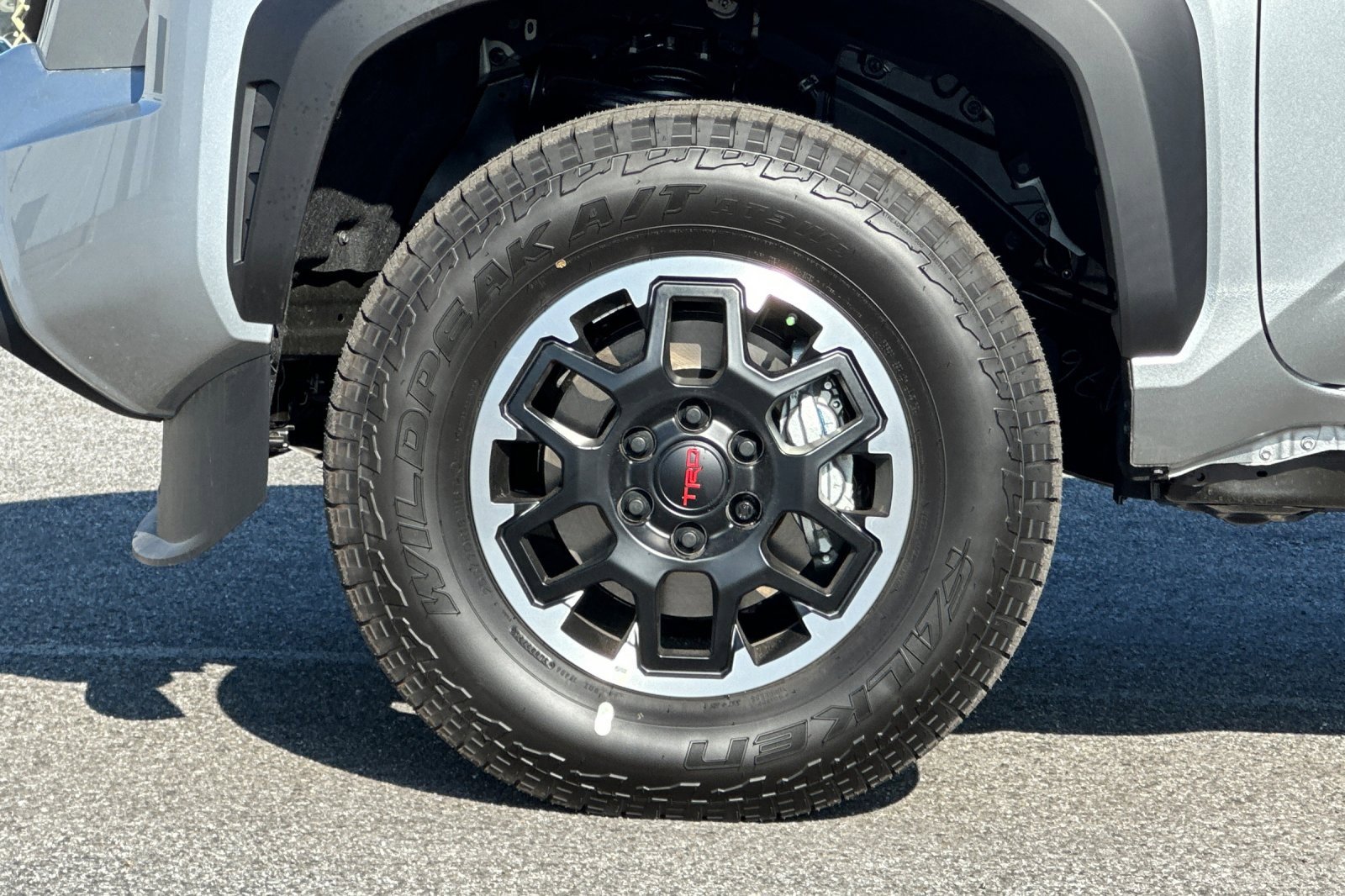 New 2025 Toyota Tacoma TRD Off-Road image 32