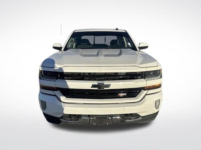 Used 2018 Chevrolet Silverado 1500 LT w/ All Star Edition AWD/4WD image 2