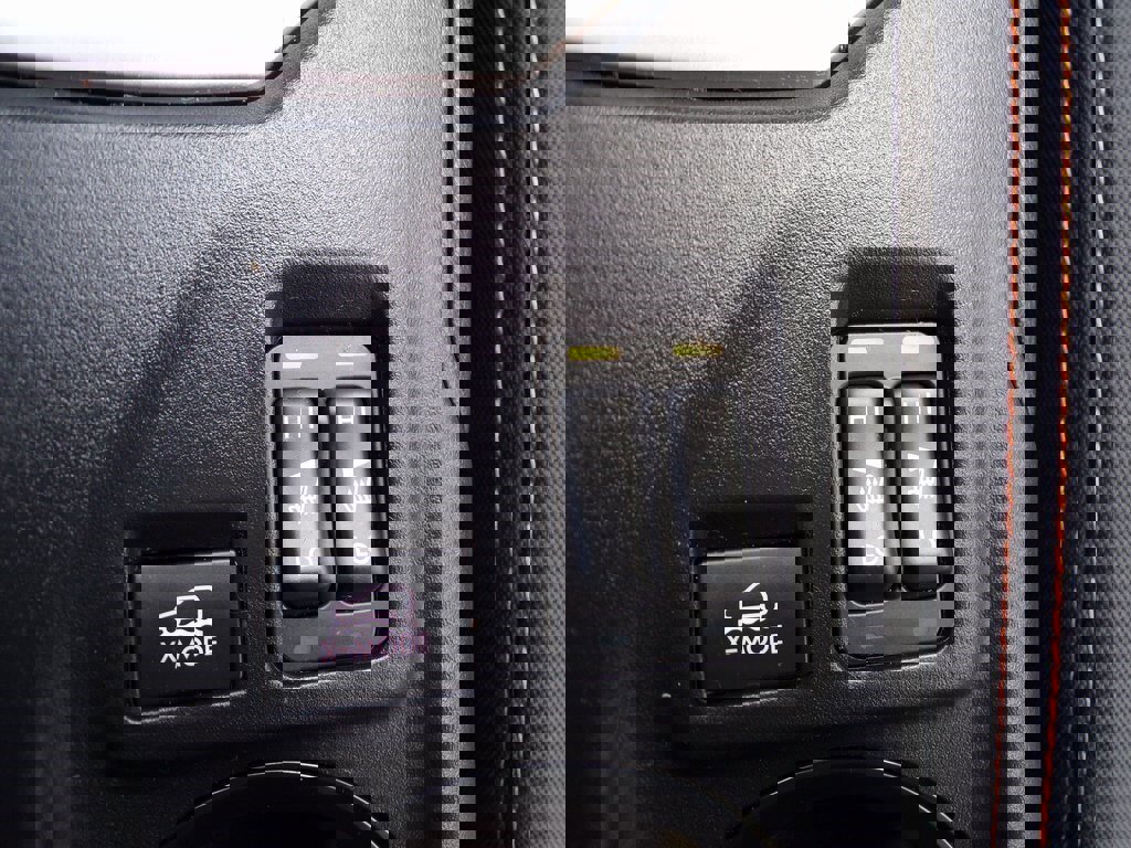 Used 2023 Subaru Crosstrek 2.0i Premium image 21