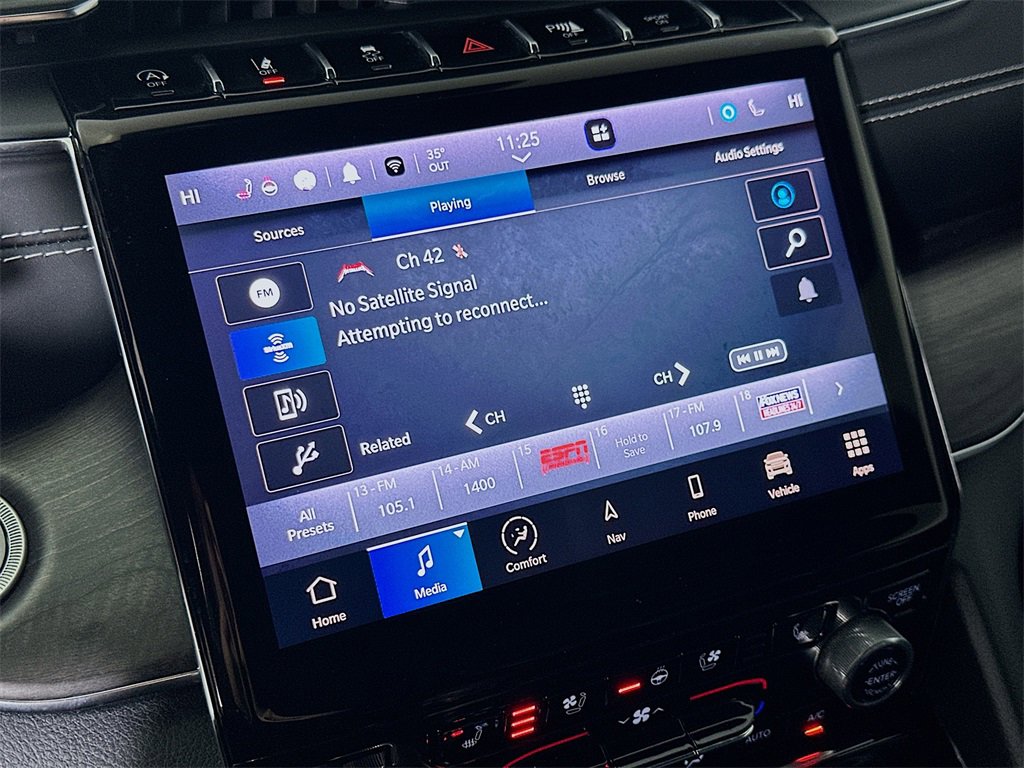 Used 2022 Jeep Grand Cherokee Overland image 30