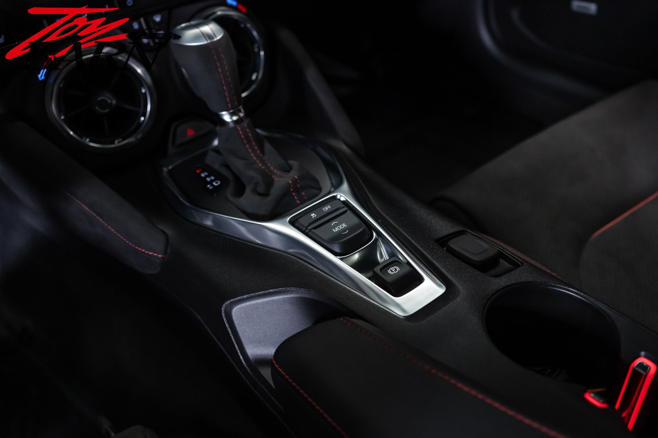 Used 2020 Chevrolet Camaro ZL1 RWD image 43