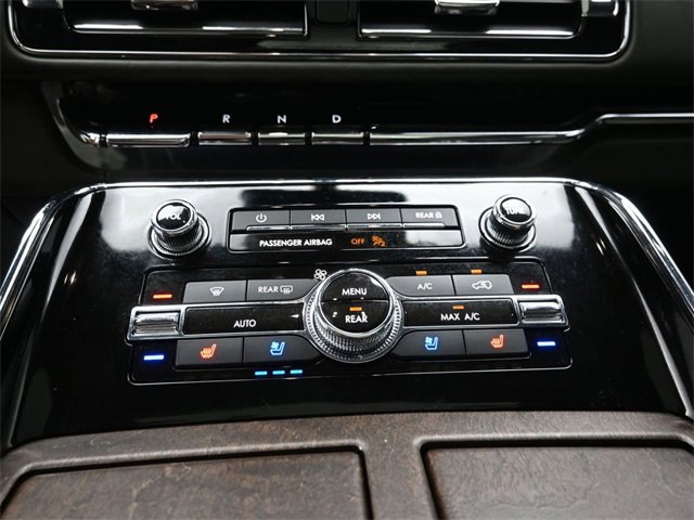 Used 2022 Lincoln Navigator Black Label image 14