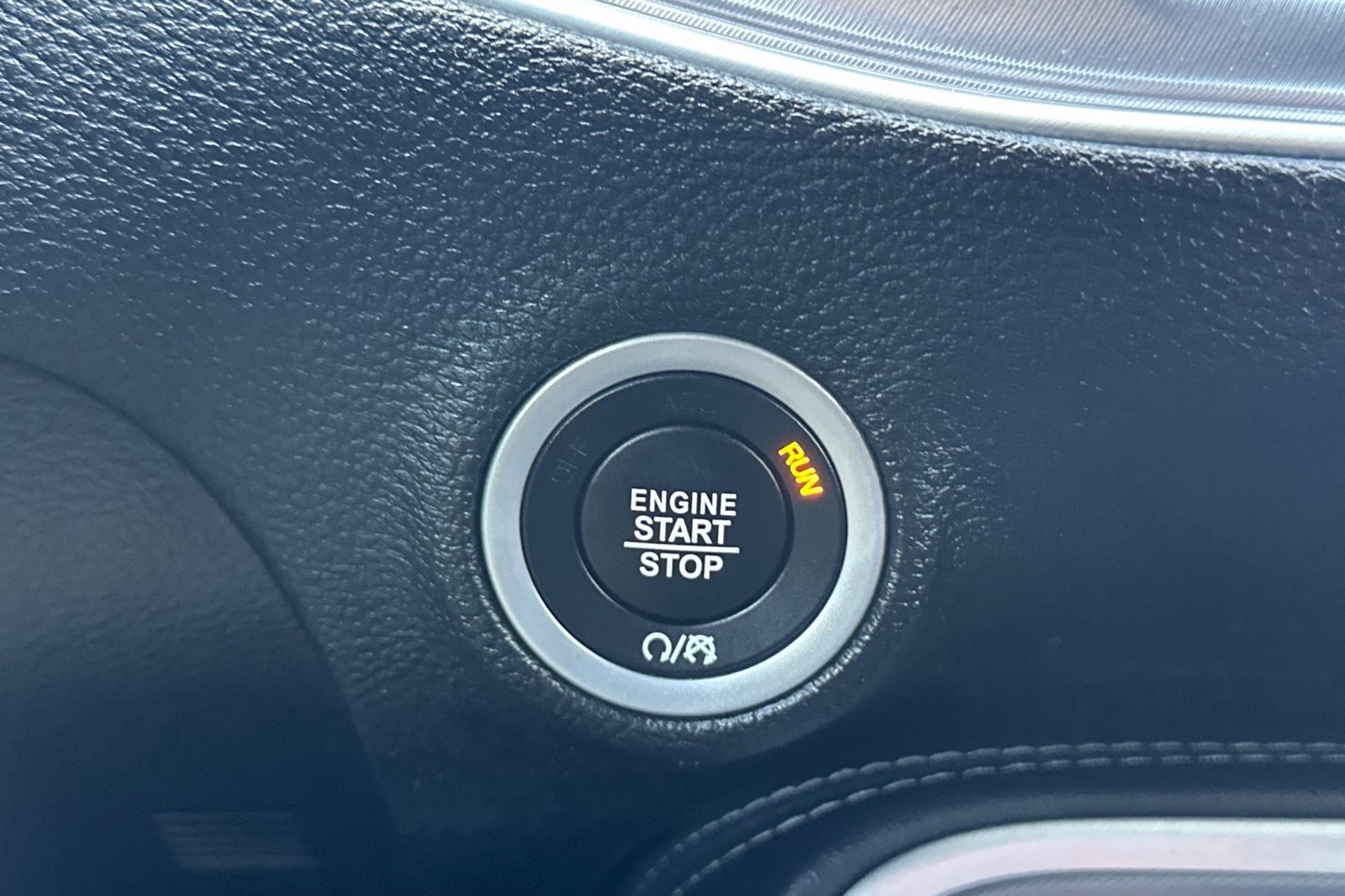 Used 2021 Dodge Challenger GT w/ Driver Convenience Group image 23