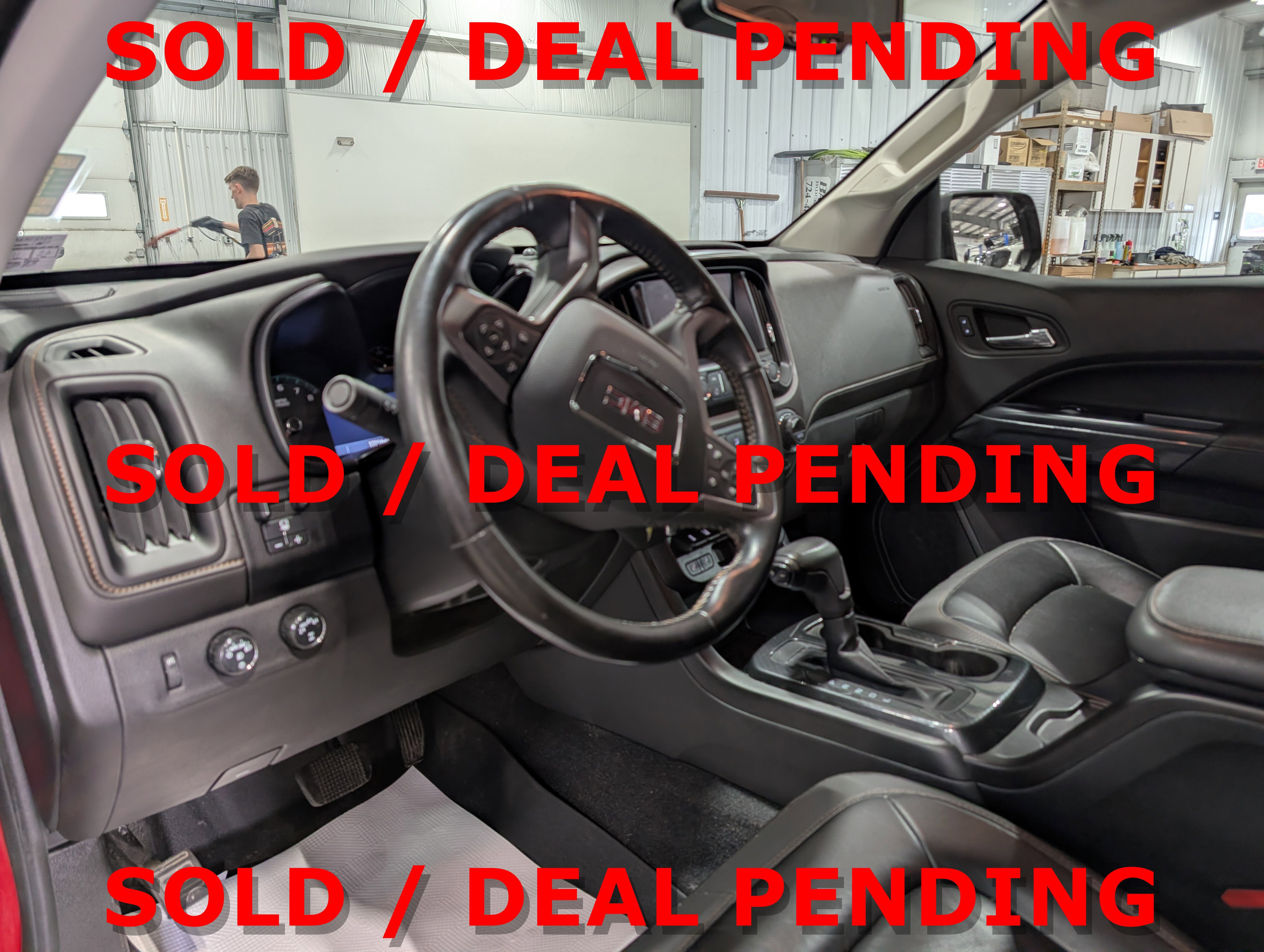 Used 2021 GMC Canyon AT4 w/ Driver Alert Package image 10