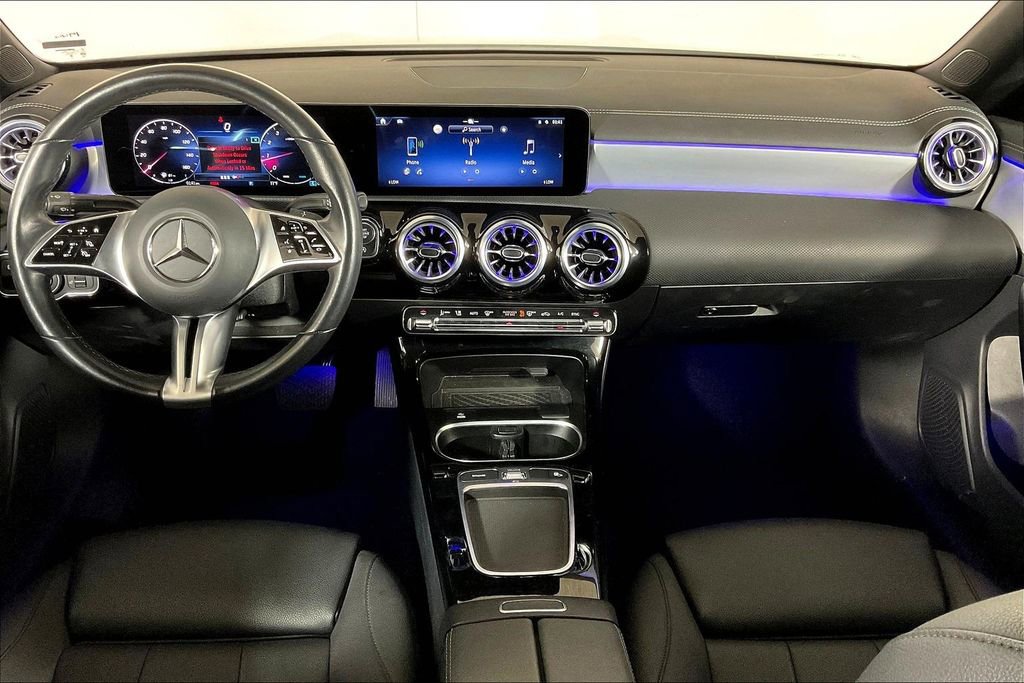Used 2025 Mercedes-Benz CLA 250 image 15