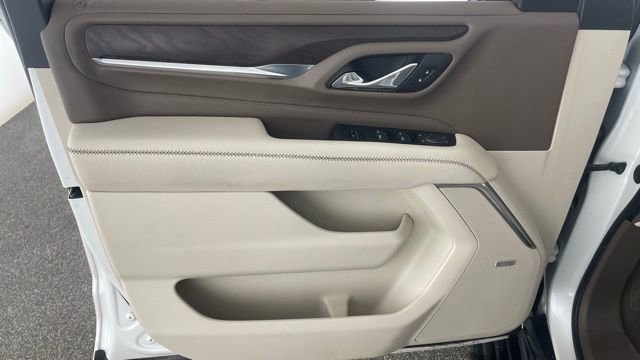 Used 2023 GMC Yukon XL Denali image 34
