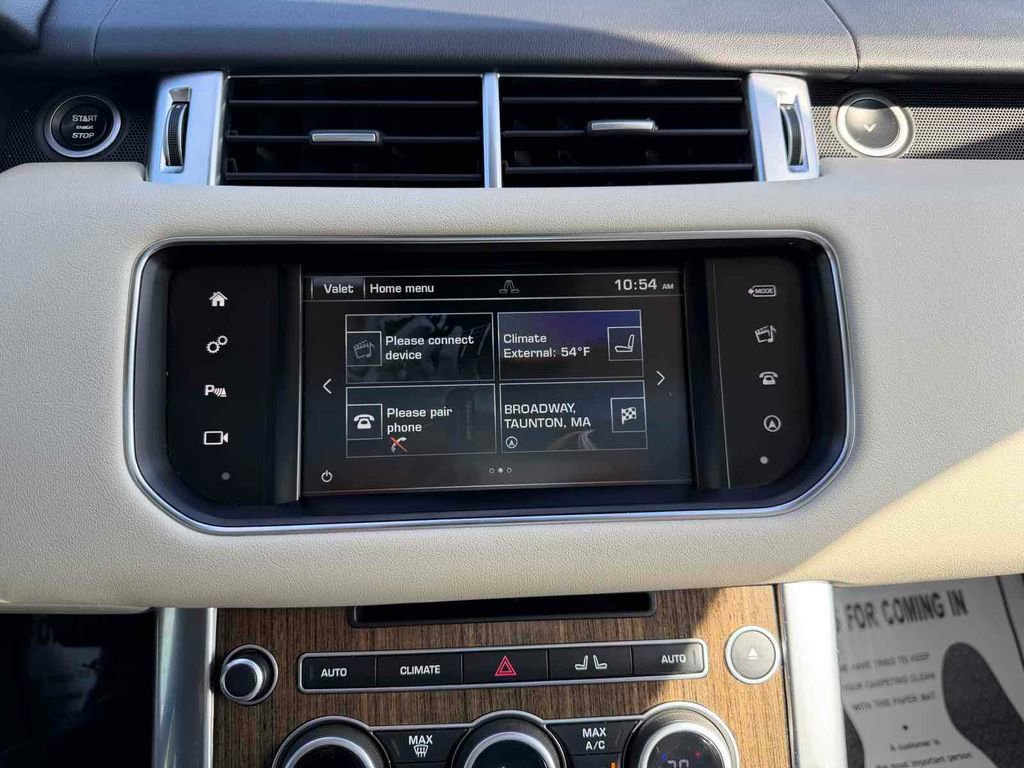 Used 2016 Land Rover Range Rover Sport HSE image 27