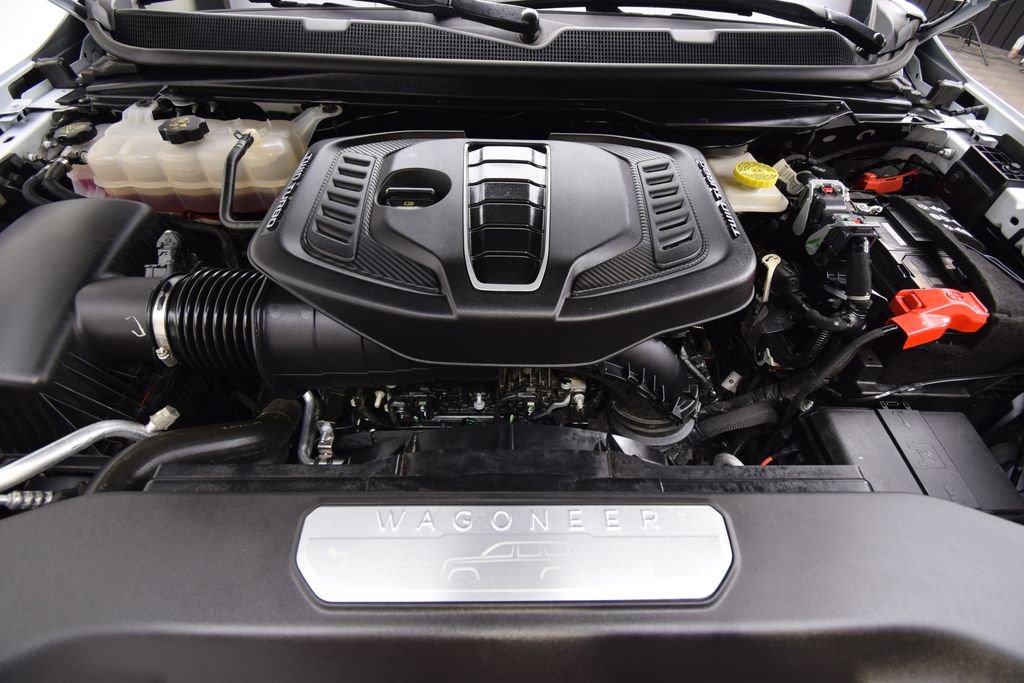 Used 2025 Jeep Grand Wagoneer Series III image 34