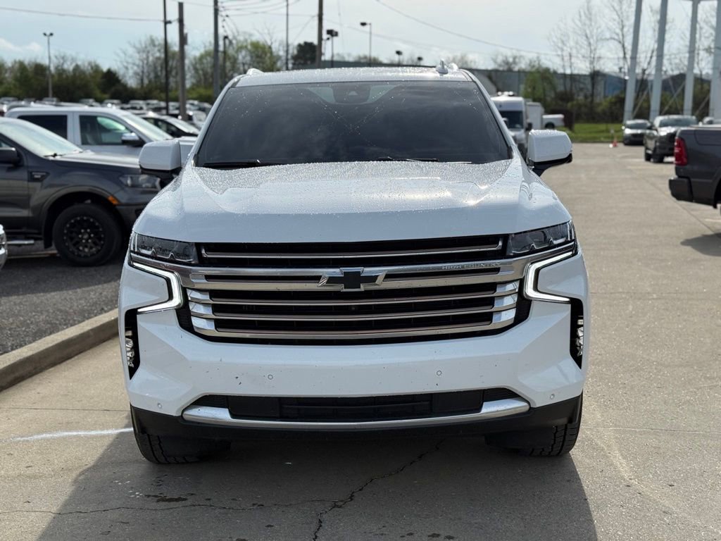 Used 2023 Chevrolet Tahoe High Country w/ Premium Package 2 AWD/4WD image 3