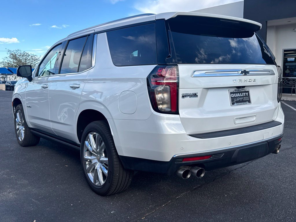Used 2022 Chevrolet Tahoe High Country w/ Premium Package AWD/4WD image 4