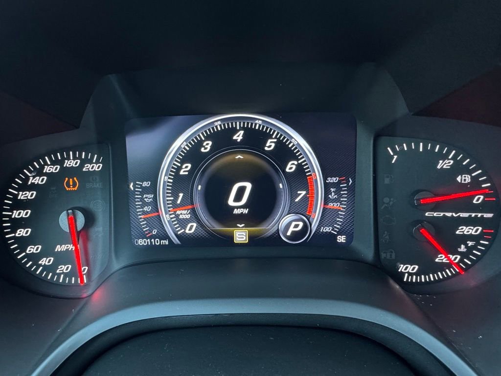 Used 2014 Chevrolet Corvette Stingray Coupe w/ 2LT Preferred Equipment Group image 10