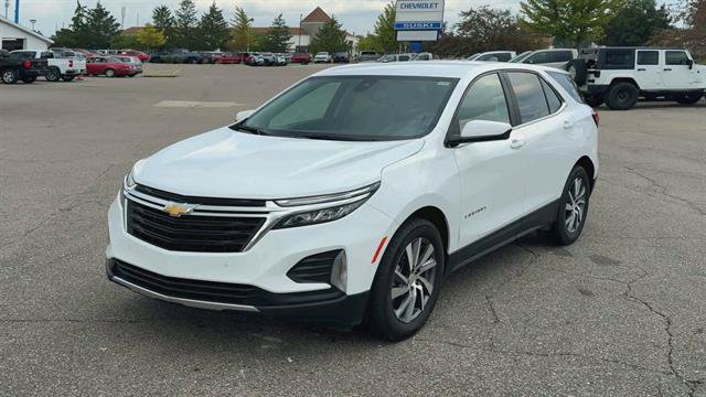 Used 2024 Chevrolet Equinox LT FWD image 3