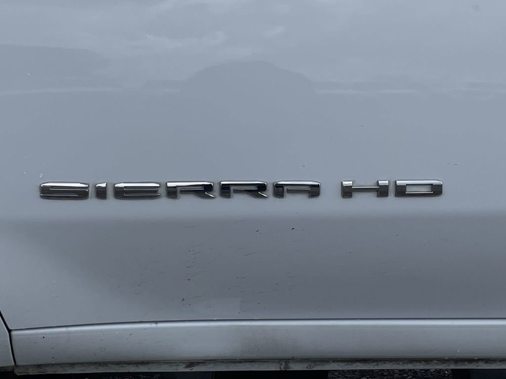 Used 2025 GMC Sierra 2500 SLT w/ SLT Convenience Package AWD/4WD image 31