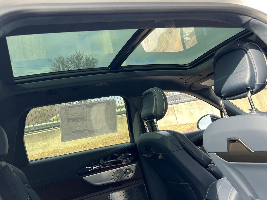 New 2026 Lincoln Nautilus Black Label w/ Jet Appearance Package image 10