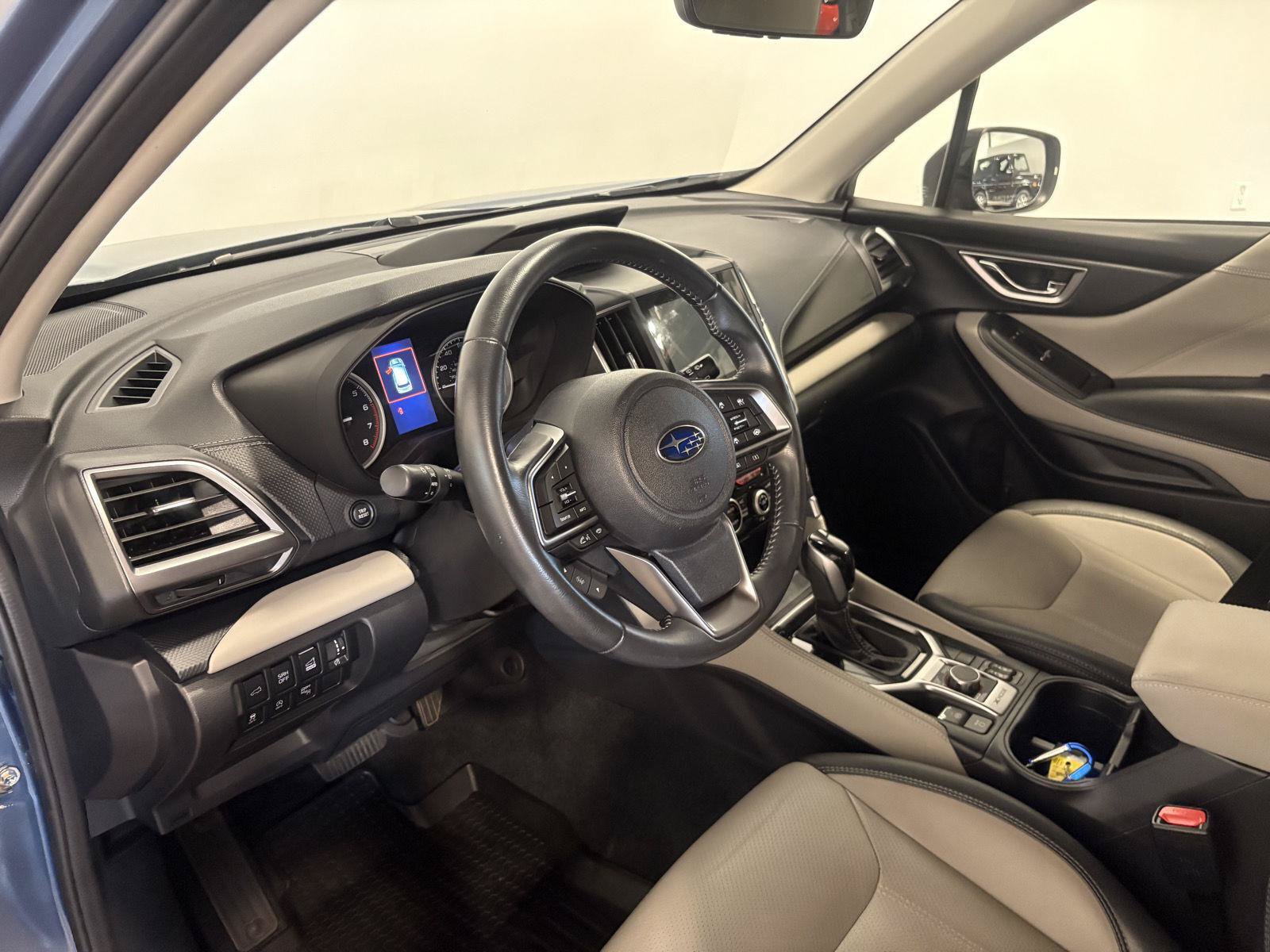 Used 2023 Subaru Forester Limited AWD/4WD image 17