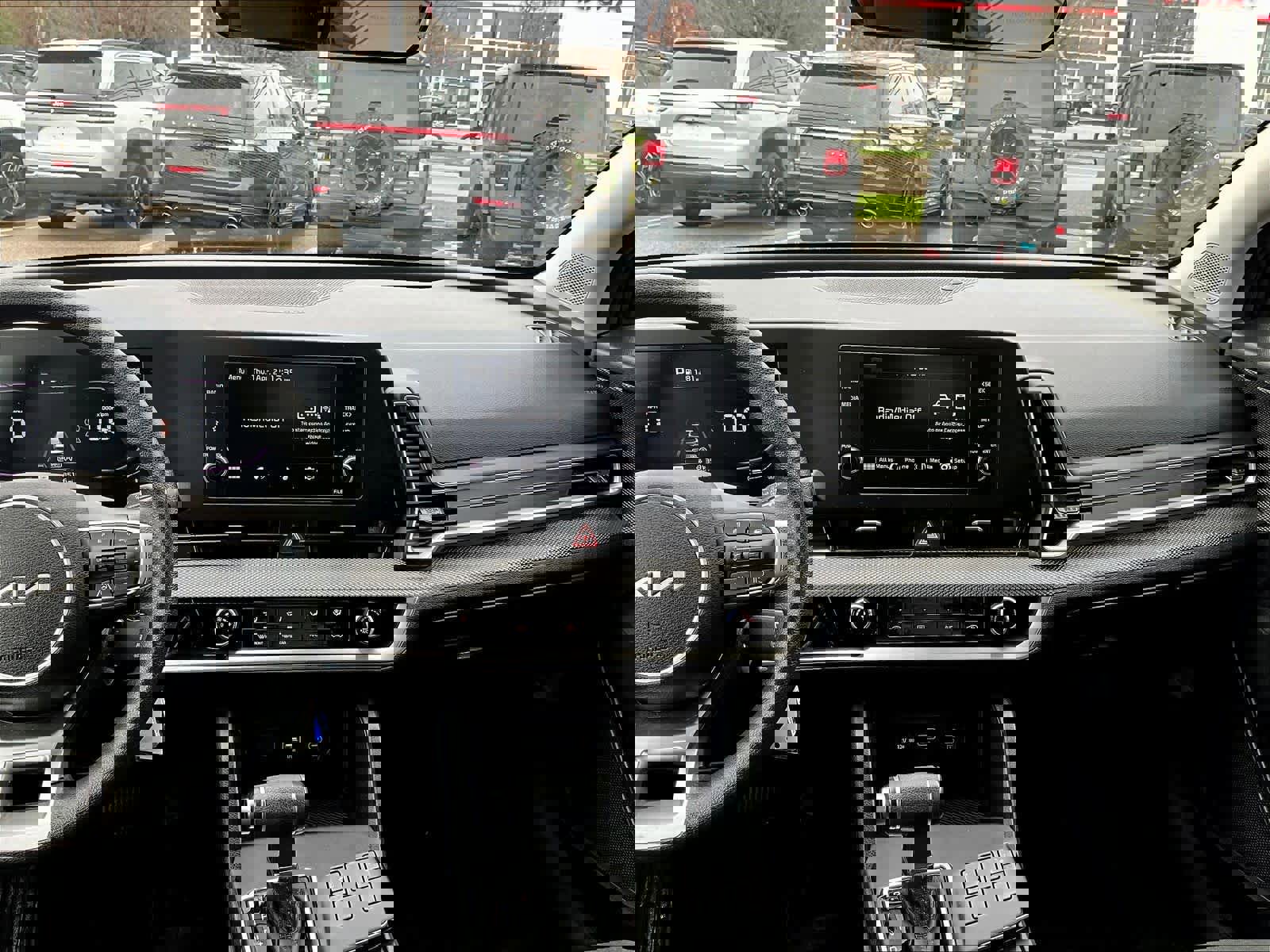 Used 2023 Kia Sportage LX image 18